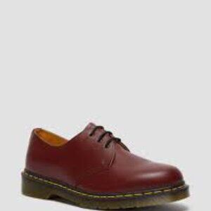 Dr. Martens, 1461 3-Eye Leather Oxford  Unisex Shoe/7M&8L